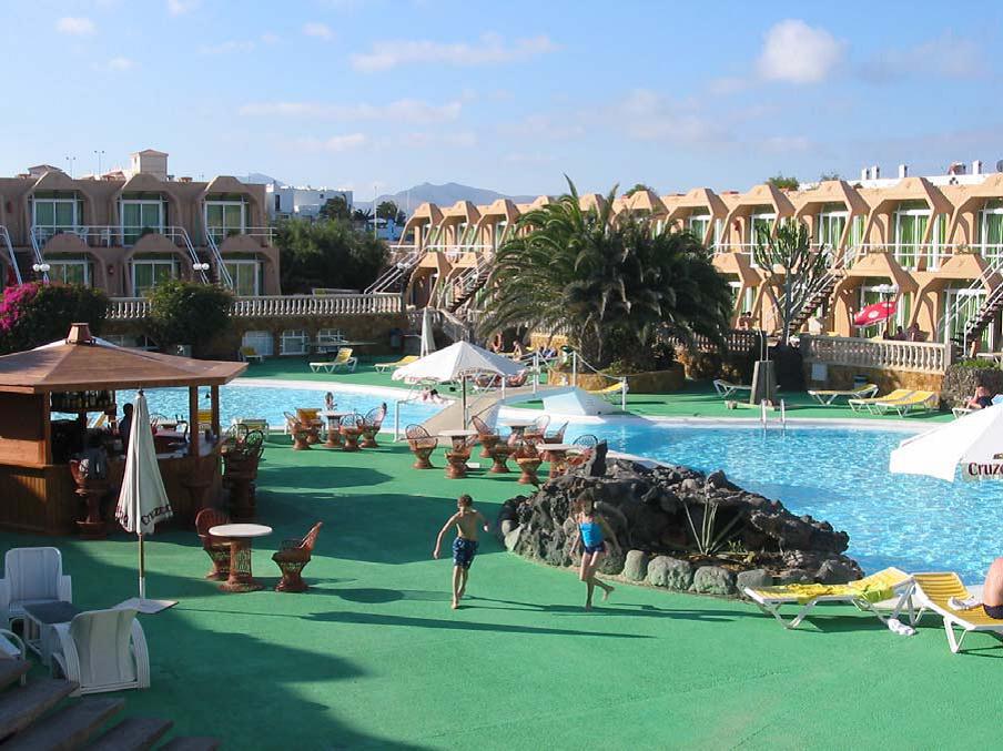 Aparthotel La Piramide コスタ・デ・アンティグア エクステリア 写真